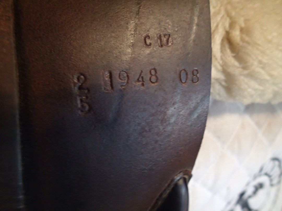 17" Butet Premium Saddle - Full Calfskin - 2008 - C Seat - 2.5 Flaps - 4.5" dot to dot (395)