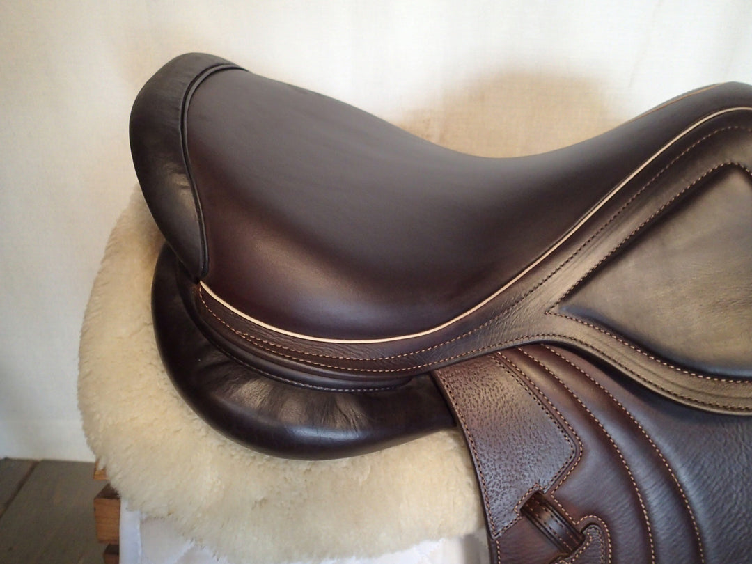 17" CWD Mademoiselle 2Gs Saddle - Full Buffalo - 2019 - 2L Flaps - SE32