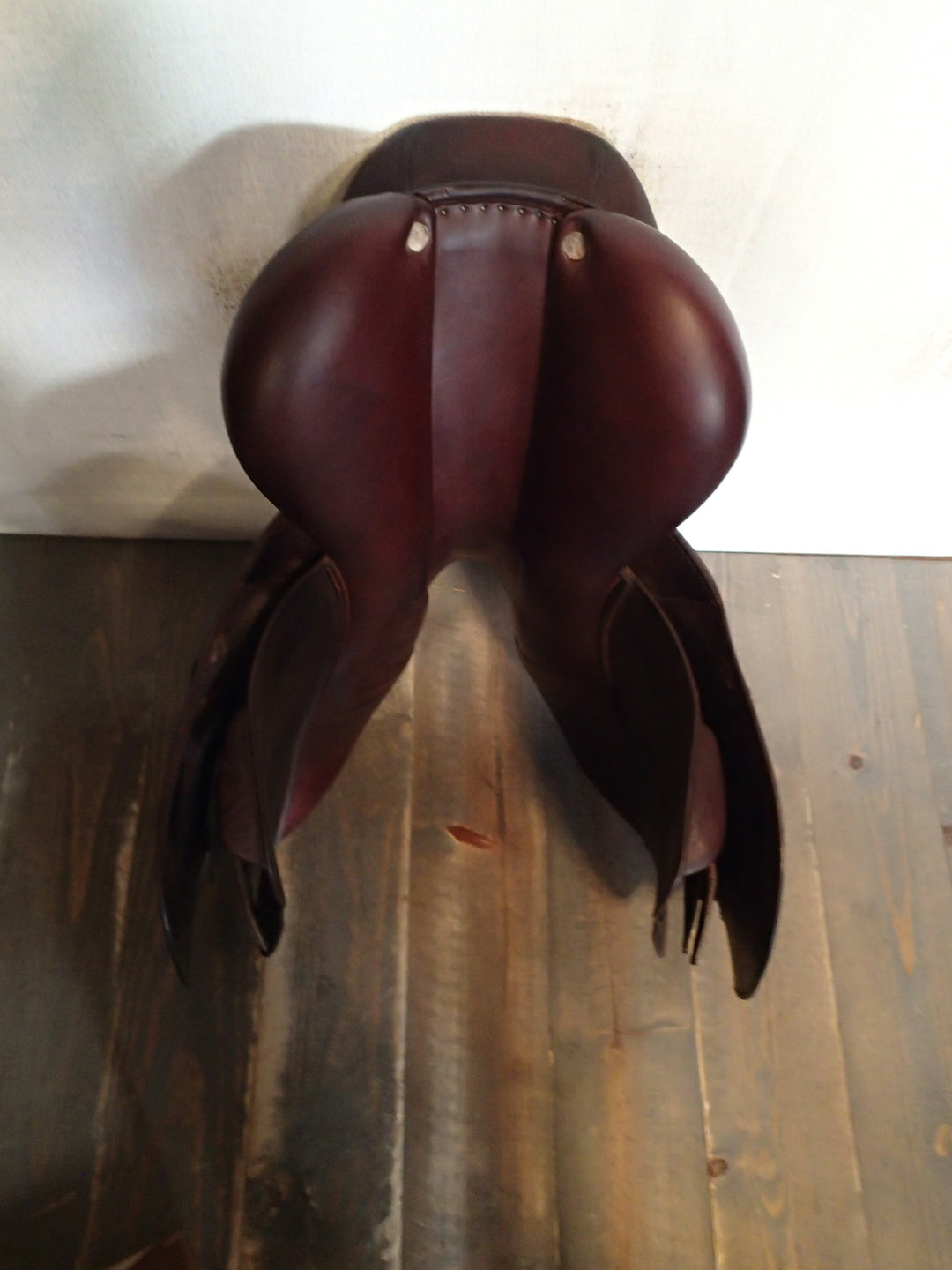 18" CWD Saddle - 2015 - 2C Flaps - SE01 - 4.25" dot to dot