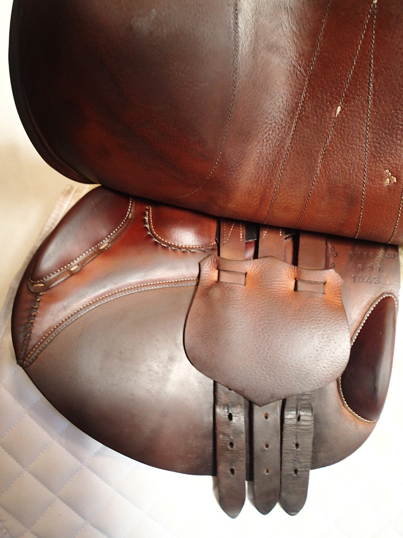 17.5" Butet Premium Saddle - Full Calfskin - 2017 - P Seat - 2.5C Flaps - 4" dot to dot