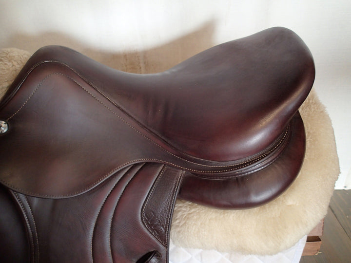 17" CWD Saddle - Full Buffalo - 2021 - 2L Flaps - SE01 - Pro Panels