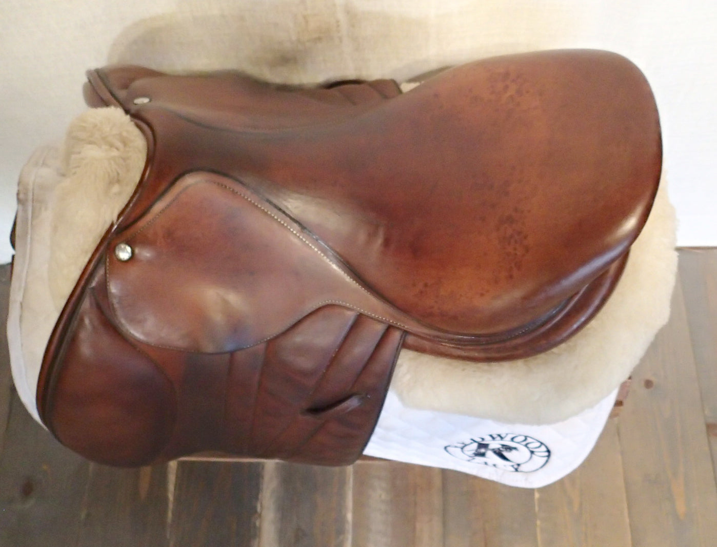 17" Butet Premium Saddle - Full Calfskin - 2012 - L Seat - 1L Flaps - 4.5" dot to dot