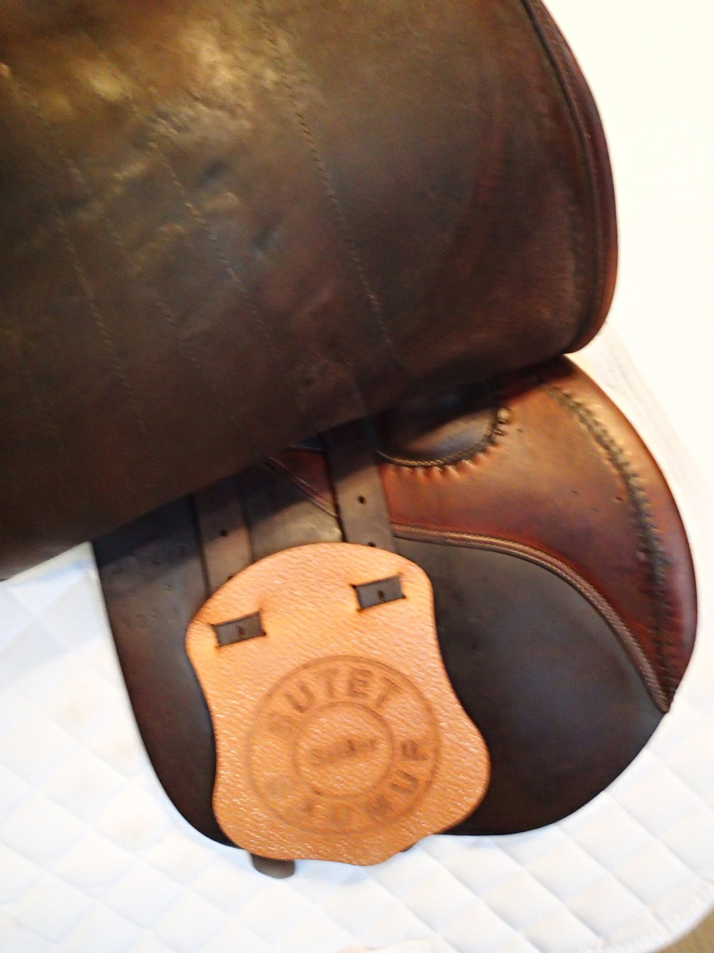 17" Butet Premium Saddle - Full Calfskin - 2012 - L Seat - 1L Flaps - 4.5" dot to dot
