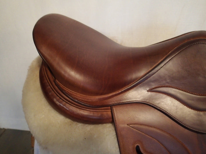 17" Bruno Delgrange Virtuouse Saddle - Full Calfskin - 2021