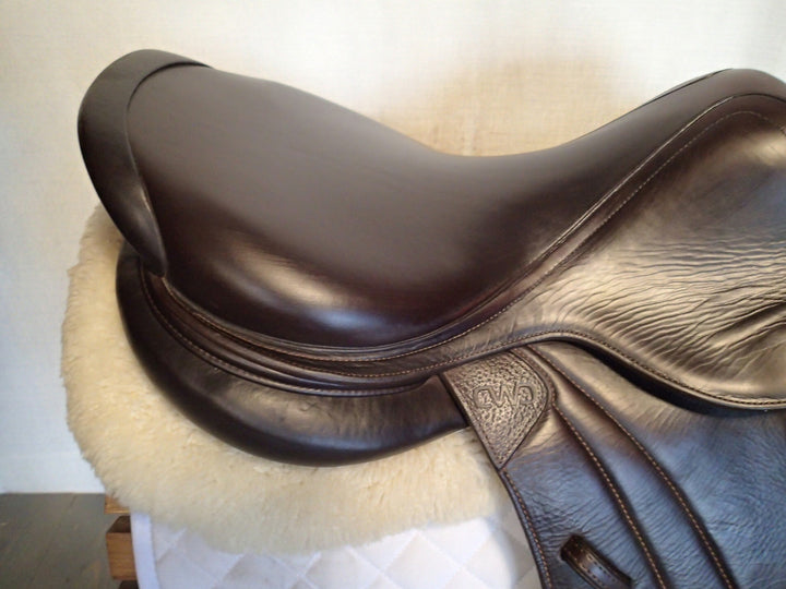 17.5" CWD Hunter Mademoiselle 2Gs Saddle - Full Buffalo - 2021 - 2C Flaps - SE38