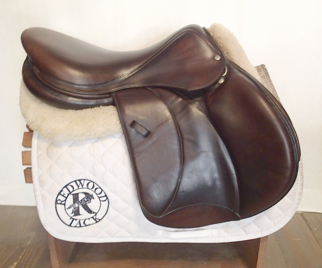 18" Voltaire Palm Beach Saddle - Full Buffalo - 2017 - 3AA Flaps - 4.75" dot to dot - Pro Panels (422)