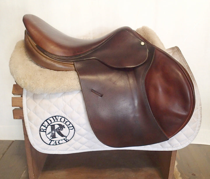 17" Butet Saddle - 2001 - L Seat - 2.5 Flaps - 4.25" dot to dot (423)