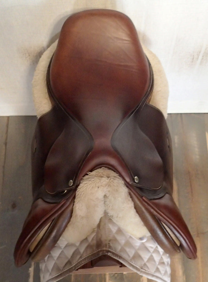 17" Butet Saddle - 2001 - L Seat - 2.5 Flaps - 4.25" dot to dot (423)