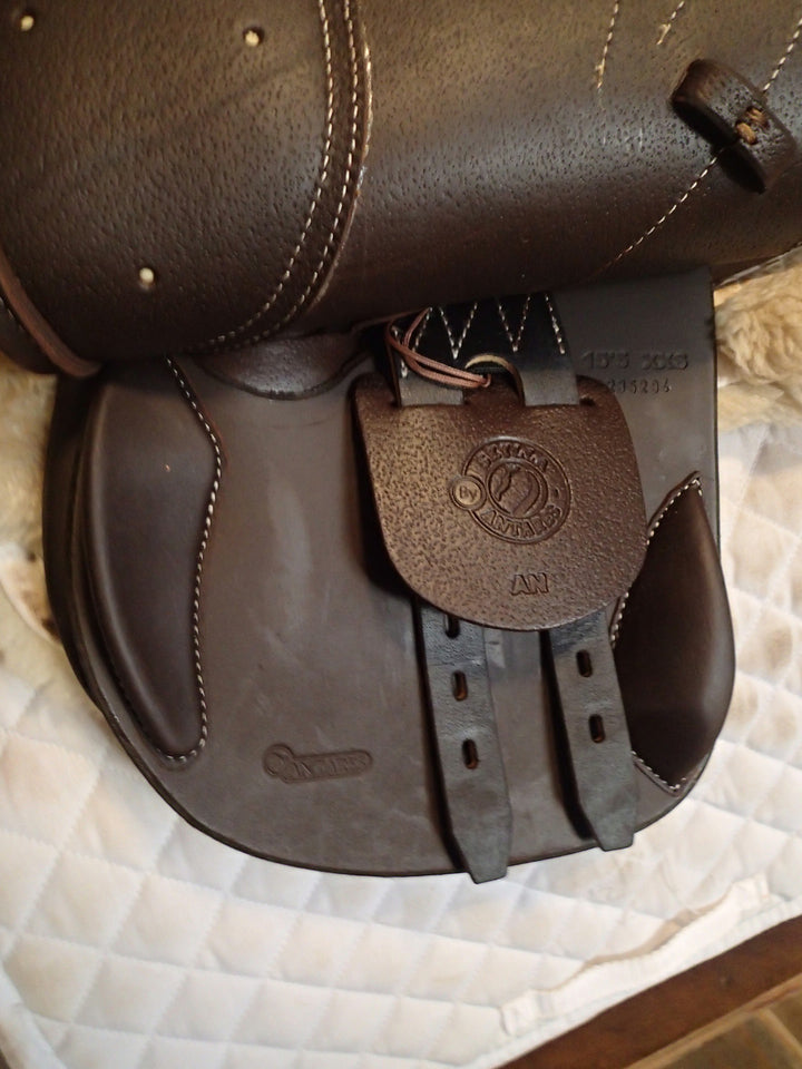15.5" Antares Skylla Saddle - Full Calfskin - 2023 - 4.5" dot to dot (425)