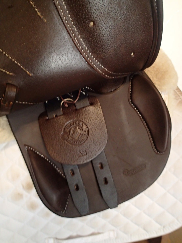 15.5" Antares Skylla Saddle - Full Calfskin - 2023 - 4.5" dot to dot (425)