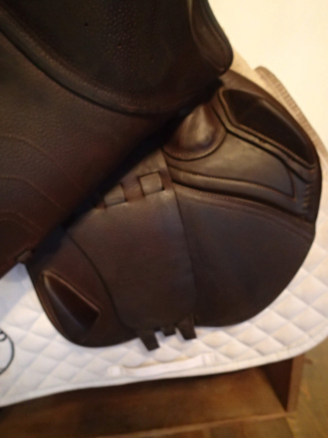 17" CWD 2Gs Saddle - Full Buffalo - 2021 - SE26 - 2C Flaps - Pro Panels (427)
