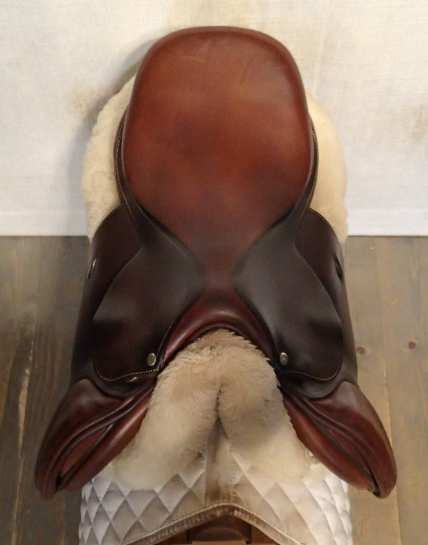 16" Butet Saddle - 2007 - L Seat - 1 Flaps - 4.25" dot to dot