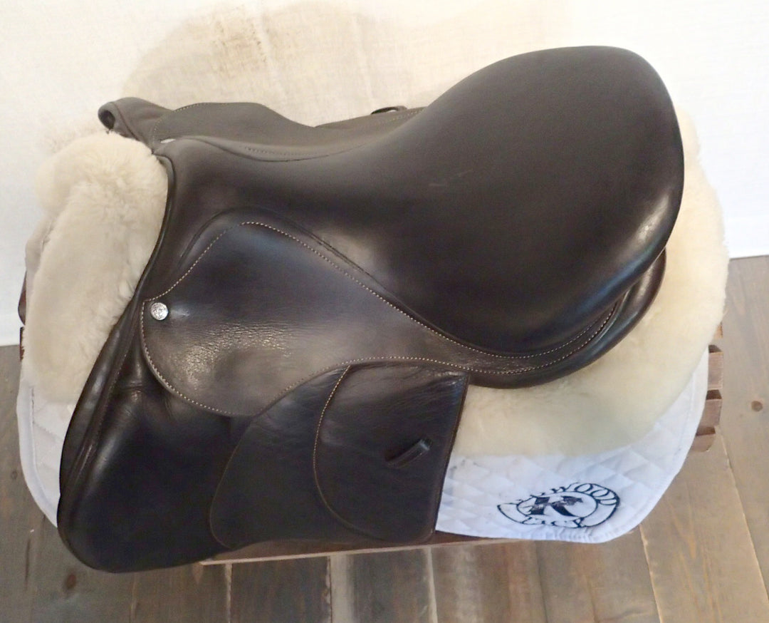 16" Voltaire Palm Beach Saddle - Full Buffalo - 2016 - 2A Flaps - 5" dot to dot - Pro Panels