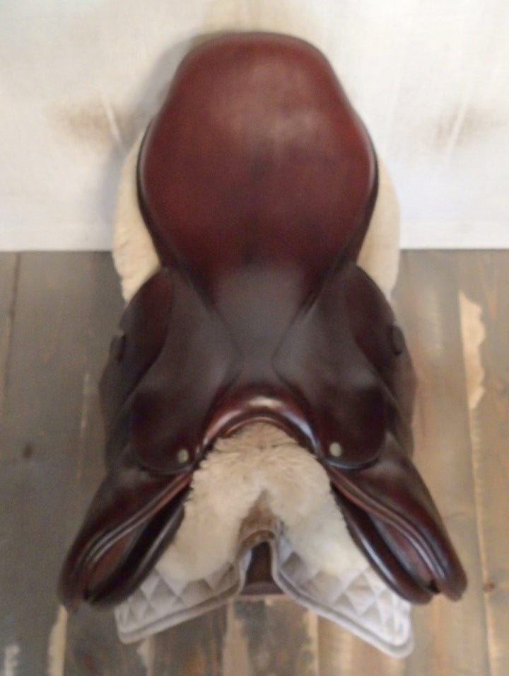 18" Voltaire Palm Beach Saddle - Full Buffalo - 2011 - 2A Flaps - 4.75" dot to dot - FIN Panels (434)
