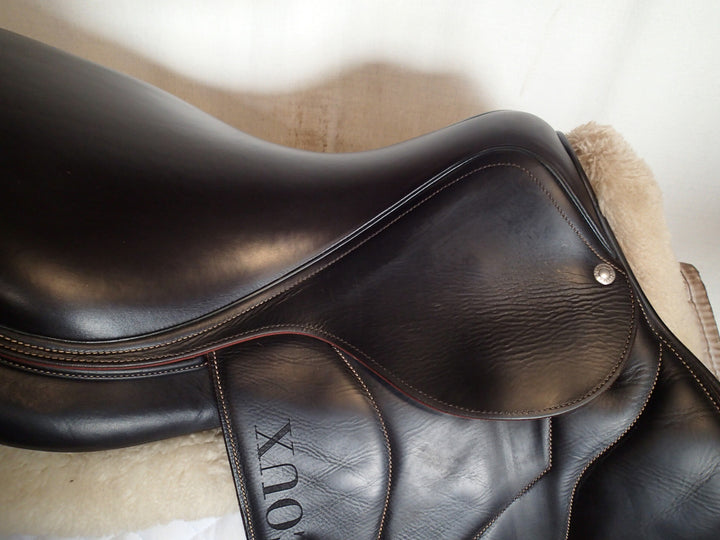 17.5" Devoucoux Biarritz O Saddle - Full Buffalo - 2017 - 2AB Flaps - D3D - 5" dot to dot