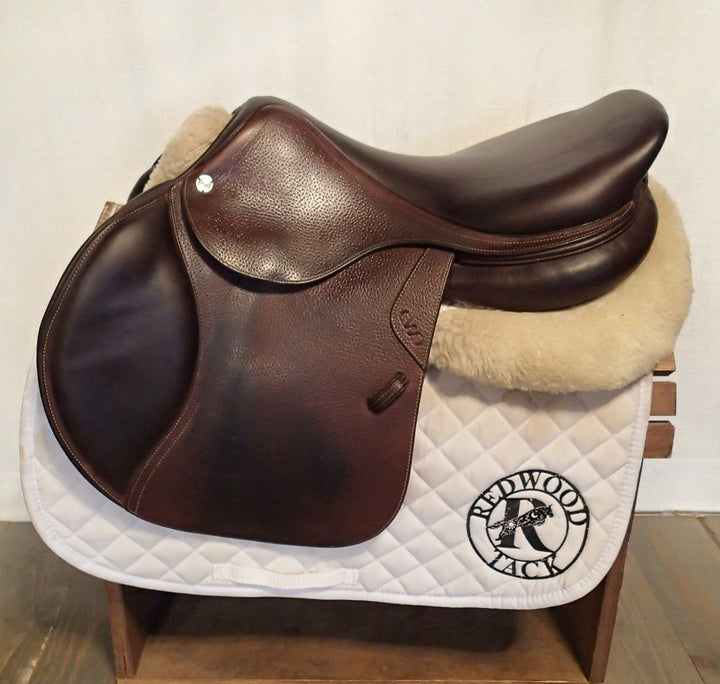 18" CWD Saddle - 2022 - 2C Flaps - SE03 - Pro Panels