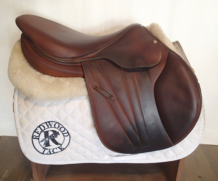 17.5" Butet Premium Saddle - Full Calfskin - 2015 - P Seat - 1.75 Flaps - 4.5" dot to dot (439)