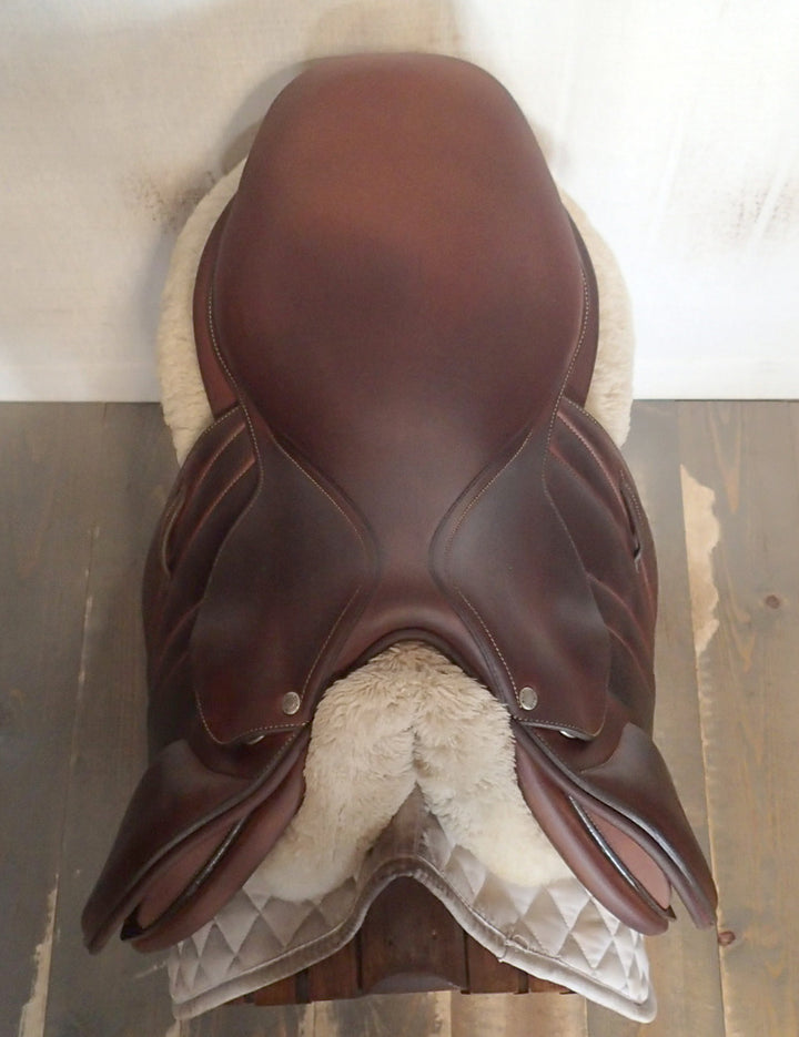 17.5" Butet Premium Saddle - Full Calfskin - 2015 - P Seat - 1.75 Flaps - 4.5" dot to dot (439)