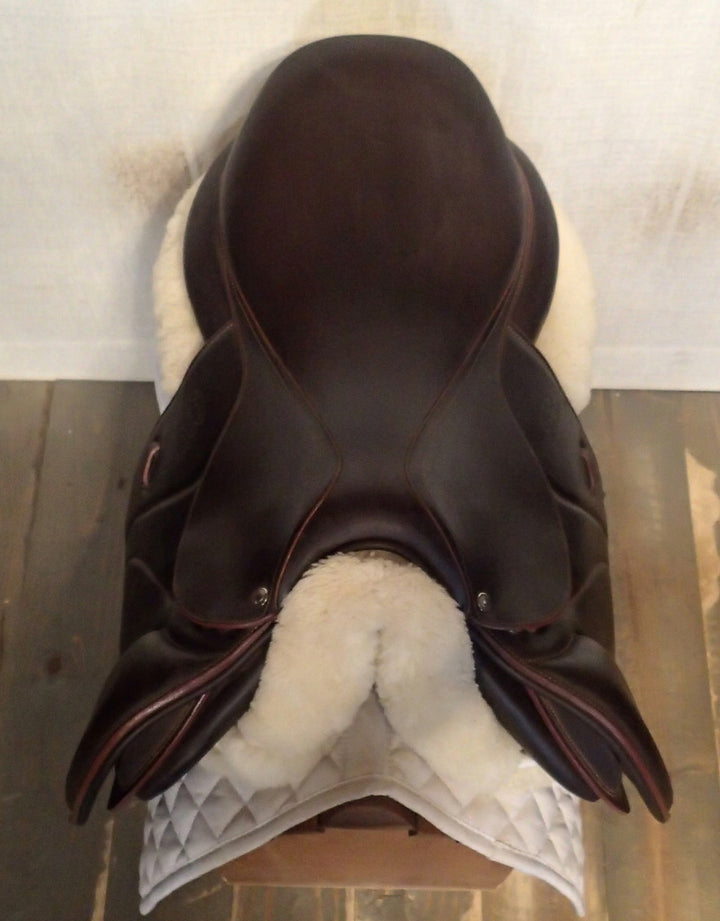 18" Devoucoux Biarritz S Saddle - Full Buffalo - 2021 - 2NR Flaps - 4.5" dot to dot