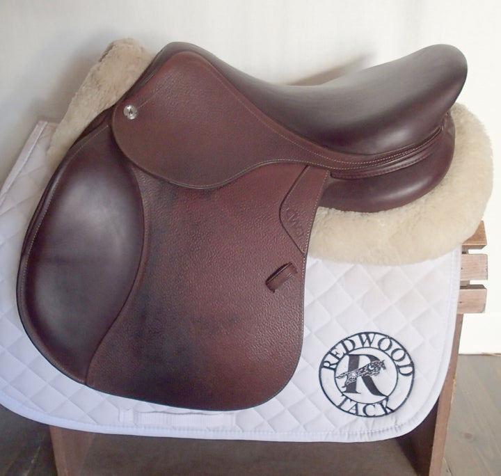 17" CWD Saddle - 2023 - 2L Flaps - SE01