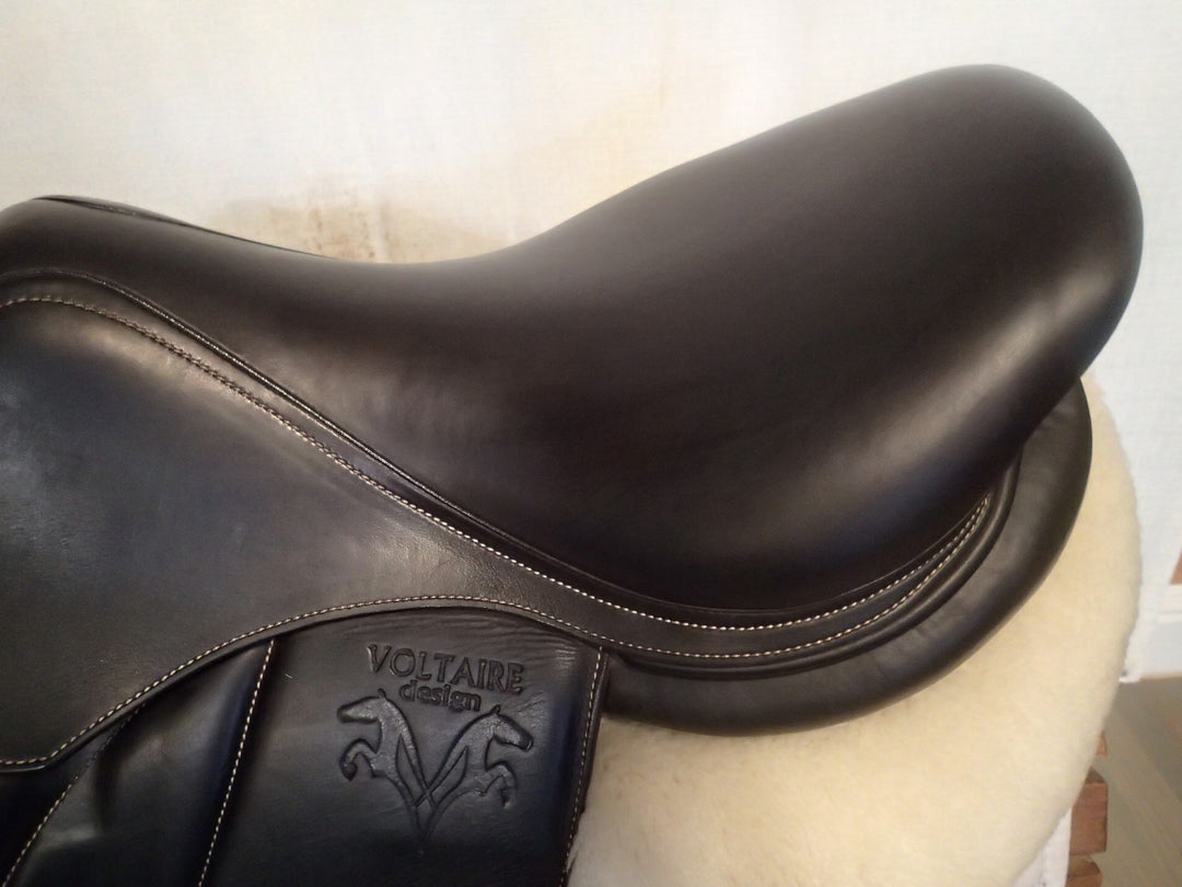 17.5" Voltaire Lexington Monoflap Saddle - Full Buffalo - 2020 - 2AA Flaps - 4.75" dot to dot - Pro Panels