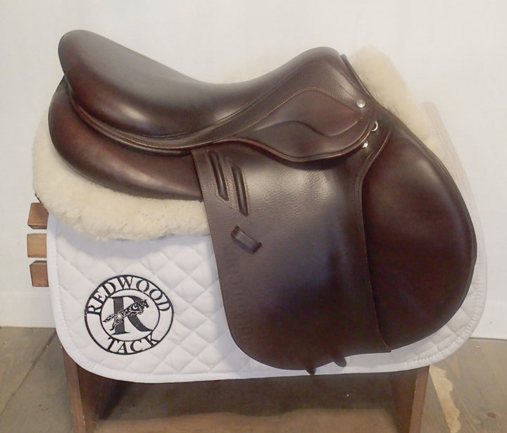 17.5" Devoucoux Biarritz Lab Saddle - 2021 - 3AB Flaps - 4.75" dot to dot