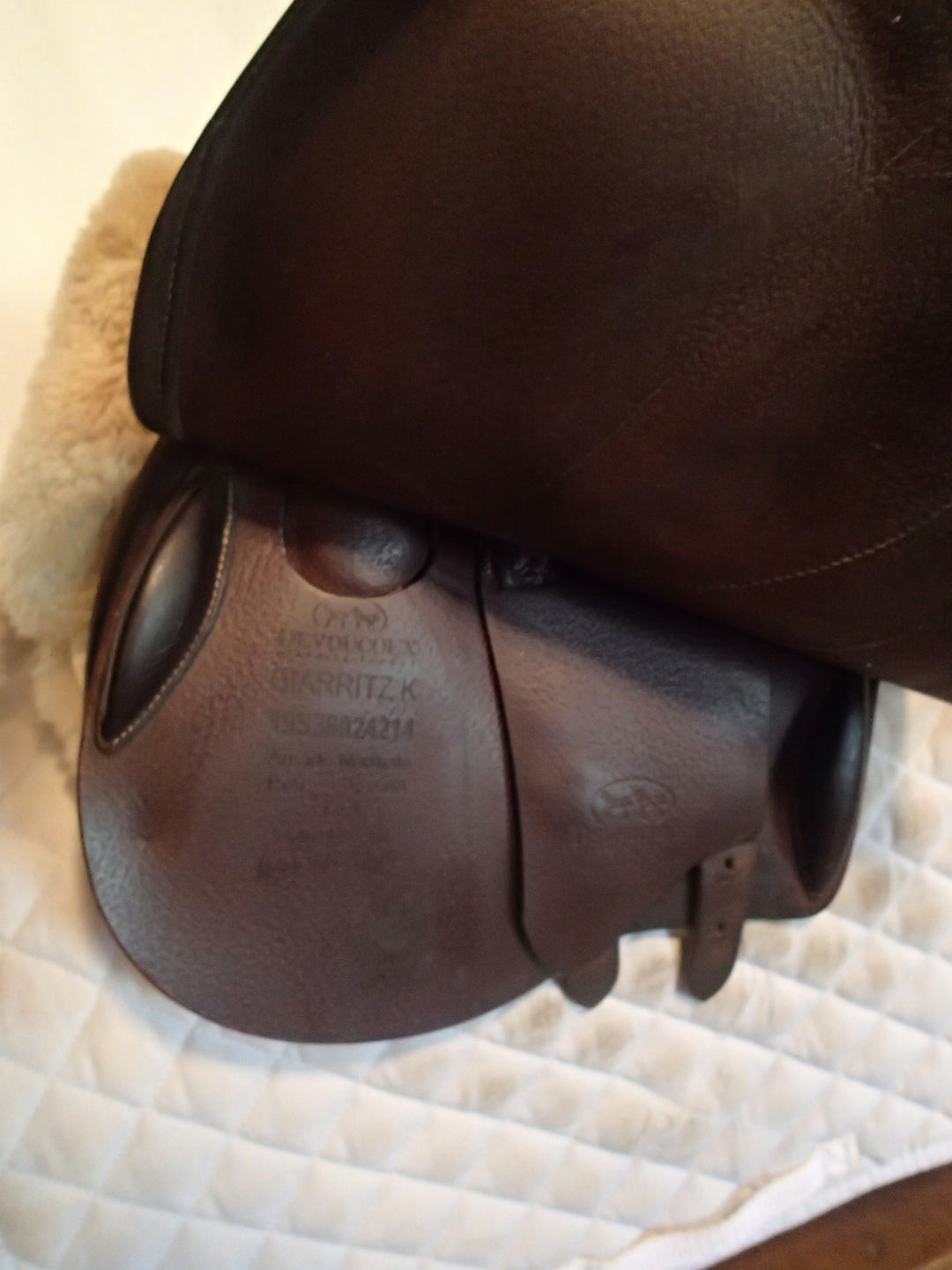 15" / 15.5" Devoucoux Biarritz K Saddle - Full Buffalo - 2019 - 0A Flaps - 4.75" dot to dot (452)