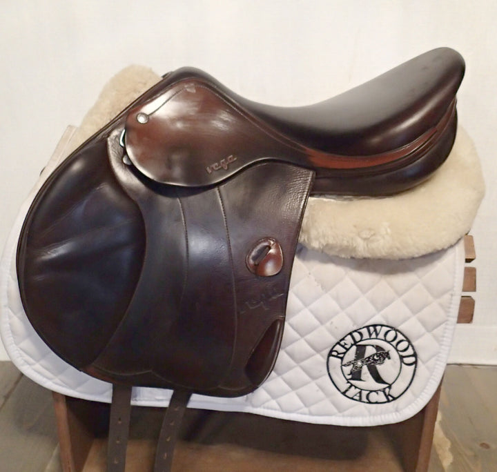 17" Amerigo Vega Monoflap Saddle - 2016 - Full Buffalo - Wool Flocked - 5.25" dot to dot