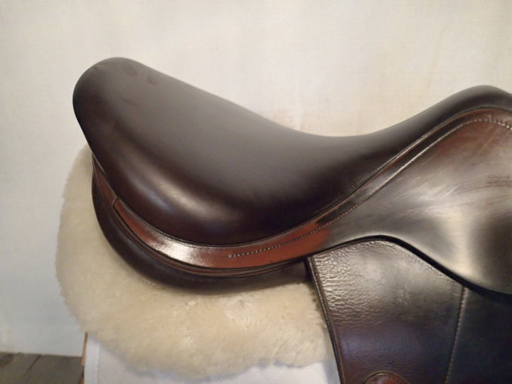 17" Amerigo Vega Monoflap Saddle - 2016 - Full Buffalo - Wool Flocked - 5.25" dot to dot