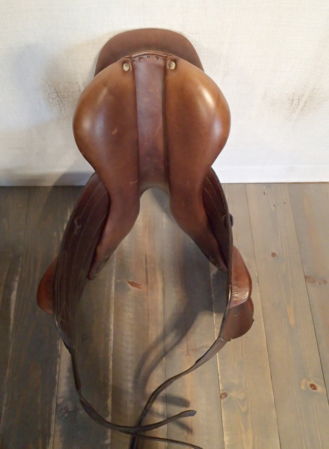 18" Antares Monoflap Saddle - Full Buffalo - 2002 - 4AA Flaps - 4.75" dot to dot