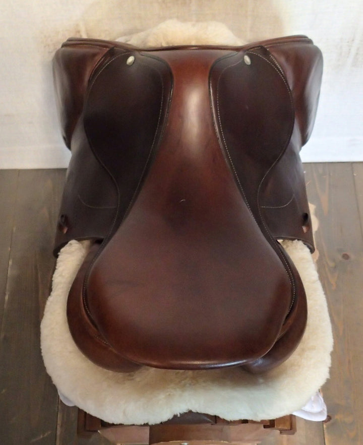 17.5" Devoucoux Socoa Saddle - Full Buffalo - 2014 - 2A Flaps - 5" dot to dot