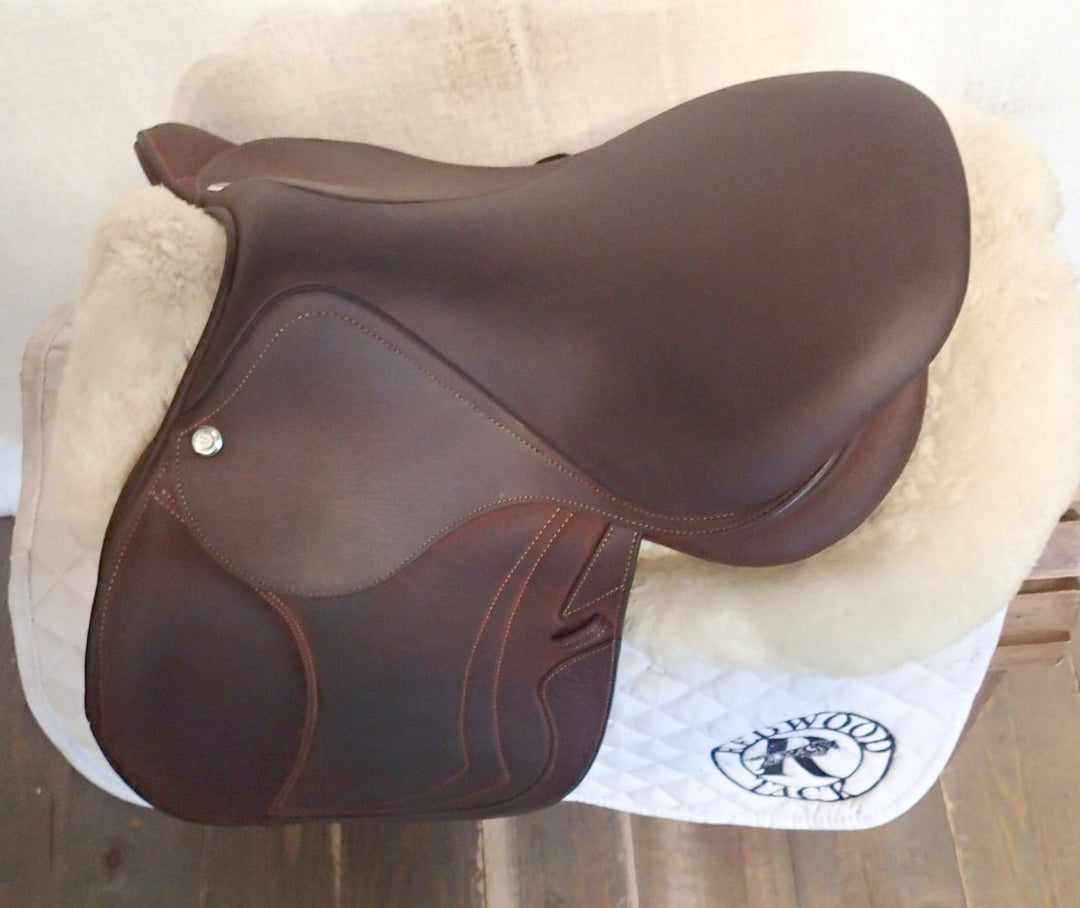 15.5" CWD Saddle - Full Buffalo - 2022 - 3K Flaps - SE10 - 4.75" dot to dot - Pro Panels