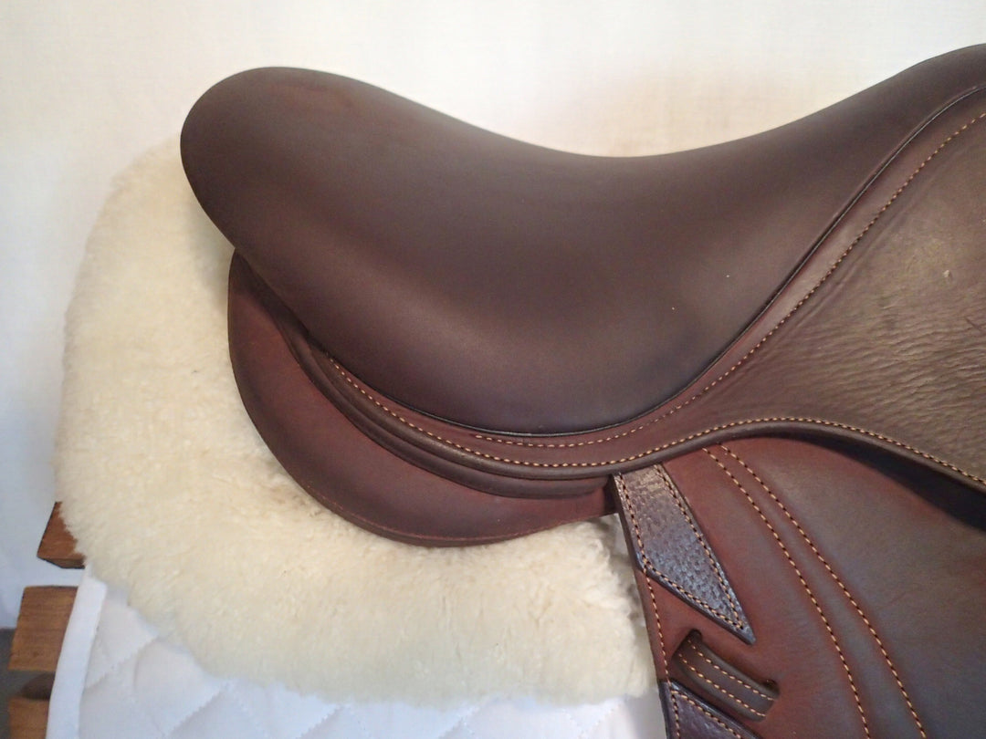 15.5" CWD Saddle - Full Buffalo - 2022 - 3K Flaps - SE10 - 4.75" dot to dot - Pro Panels