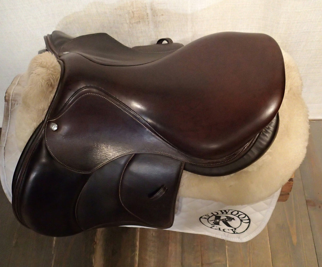 16.5" Voltaire Palm Beach Saddle - Full Buffalo - 2014 - 1 Flaps - 4.75" dot to dot - FIN Panels