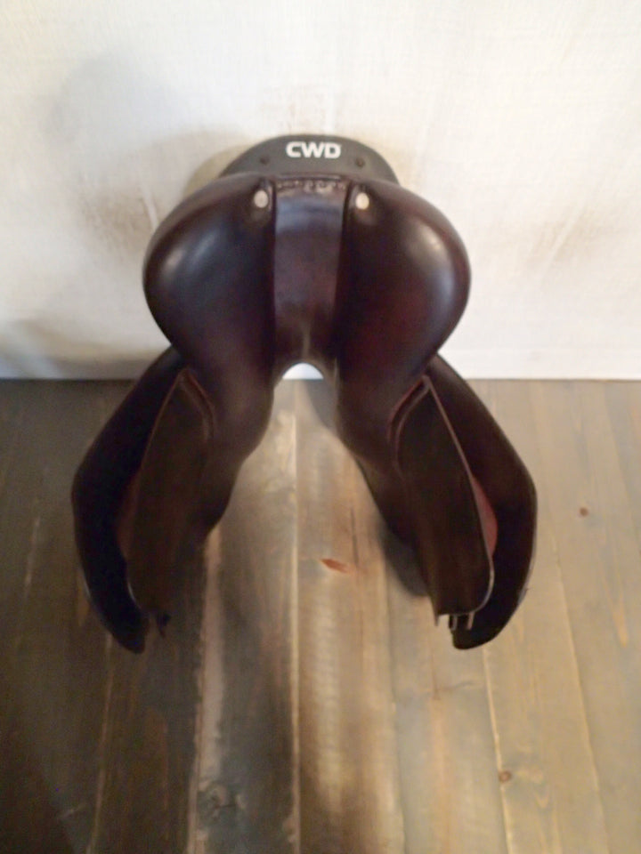 17" CWD 2Gs Saddle - 2015 - 2L Flaps - SE25 - 4.75" dot to dot