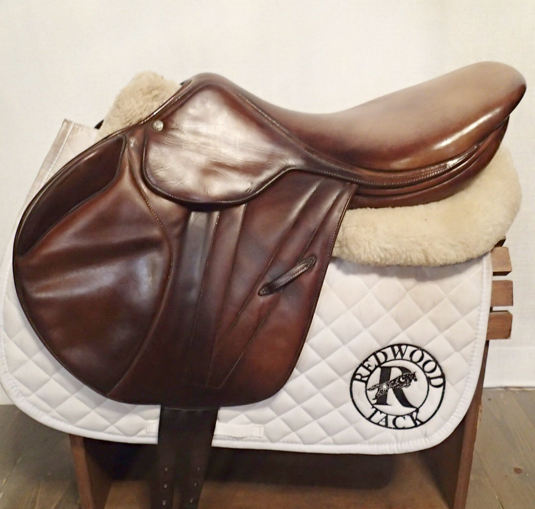 18" Butet Premium Monoflap Saddle - Full Calfskin - Wool Flocked - 2002 - P Seat - 2.5 Flaps - 4.25" dot to dot