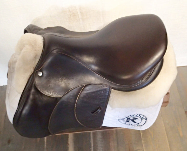 16.5" Voltaire Palm Beach Saddle - Full Buffalo - 2018 - 2A Flaps - 4.75" dot to dot - FIN Panels