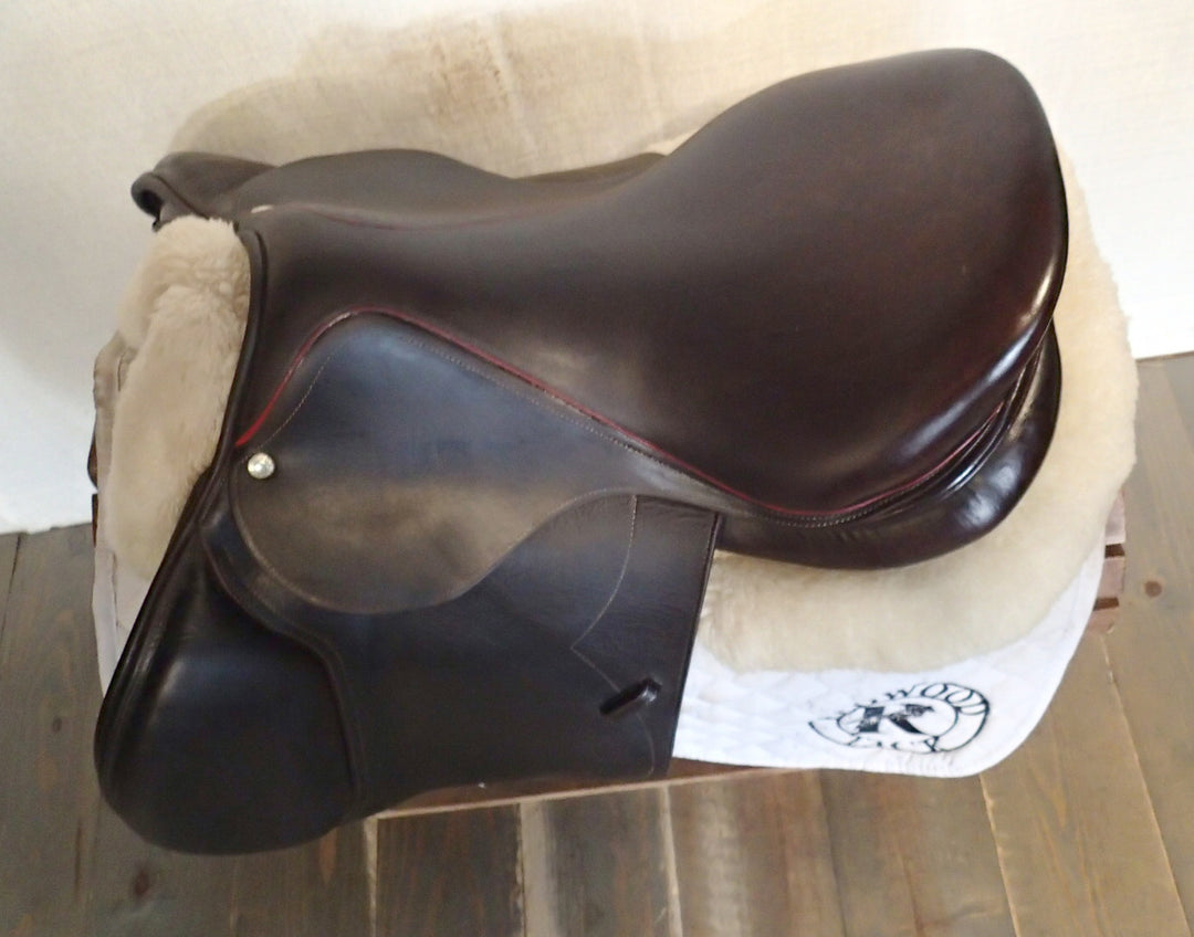 17" Devoucoux Biarritz Saddle - Full Buffalo - 2015 - 1A Flaps - D3D - 4.75" dot to dot