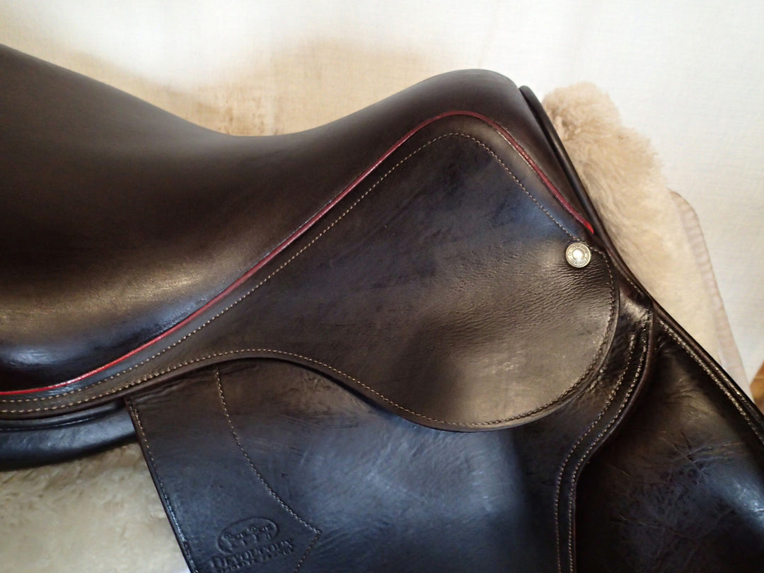 17" Devoucoux Biarritz Saddle - Full Buffalo - 2015 - 1A Flaps - D3D - 4.75" dot to dot