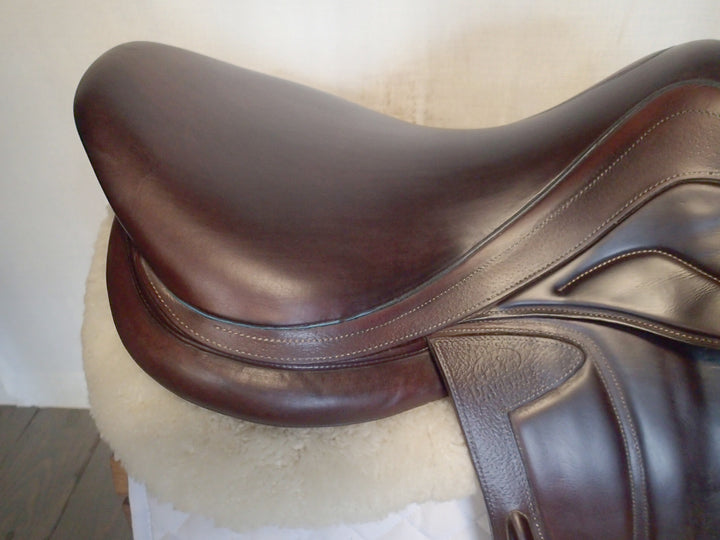 17.5" Devoucoux Chiberta Lab Monoflap Saddle - Full Buffalo - 2017 - 2A Flaps - 5" dot to dot