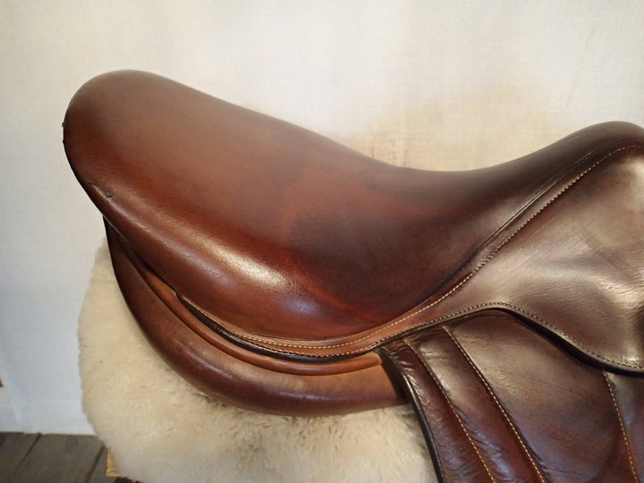 17.5" Butet Premium Saddle - Full Calfskin - 2015 - 3 Flaps - C Seat - 4.25" dot to dot