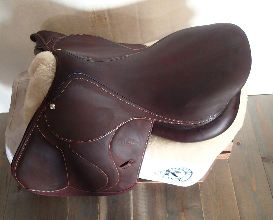 18" Devoucoux Biarritz S Saddle - Full Buffalo - 2021 - 2A Flaps - D3D - 5" dot to dot