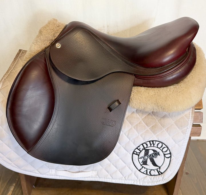 17" CWD Saddle - 2017 - 1L Flaps - SE01 - 4.5" dot to dot (495)