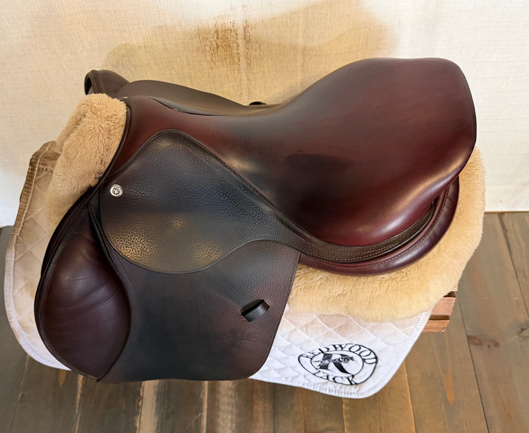 17" CWD Saddle - 2017 - 1L Flaps - SE01 - 4.5" dot to dot (495)