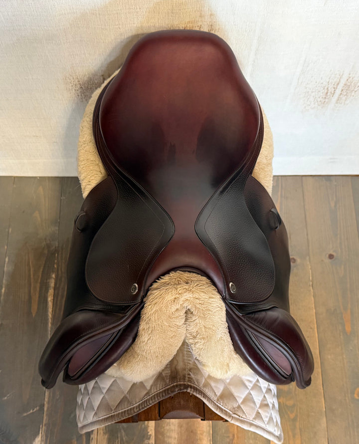 17" CWD Saddle - 2017 - 1L Flaps - SE01 - 4.5" dot to dot (495)