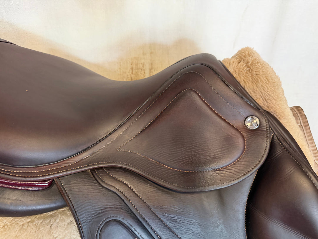 15.5" / 16" CWD 2Gs Saddle - Full Buffalo - 2018 - 2K Flaps - SE33 - 4.5" dot to dot - Pro Panels (496)