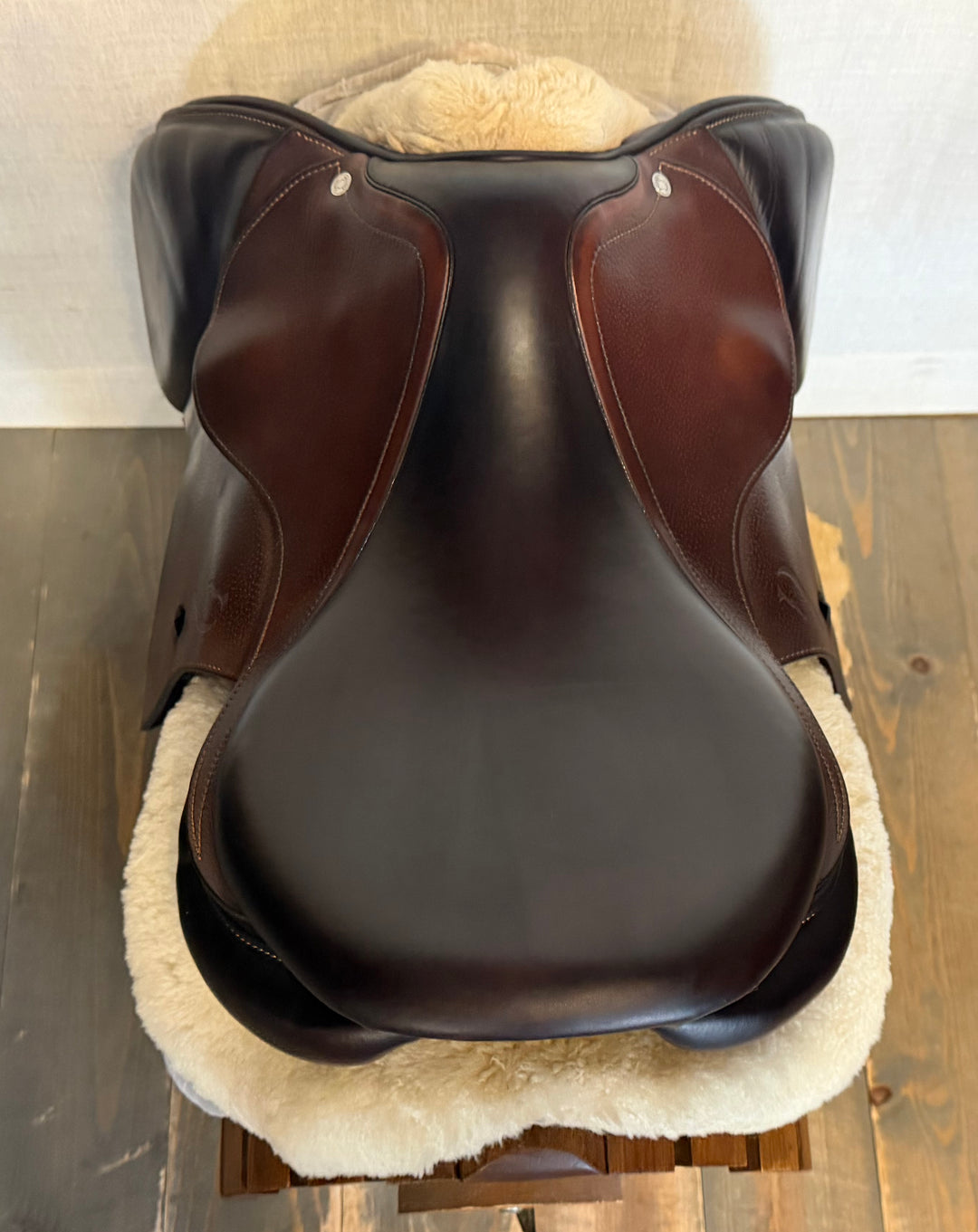 17.5" Antares Connexion Saddle - 2024 - 3A Flaps - 4.5" dot to dot (499)