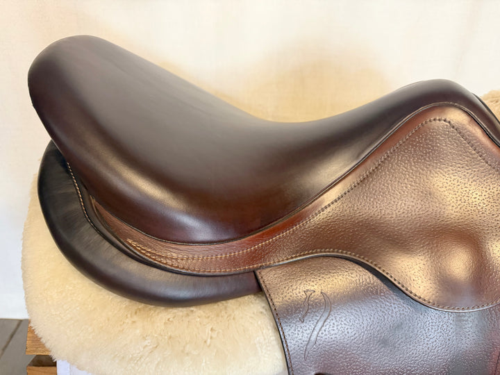 17.5" Antares Connexion Saddle - 2024 - 3A Flaps - 4.5" dot to dot (499)