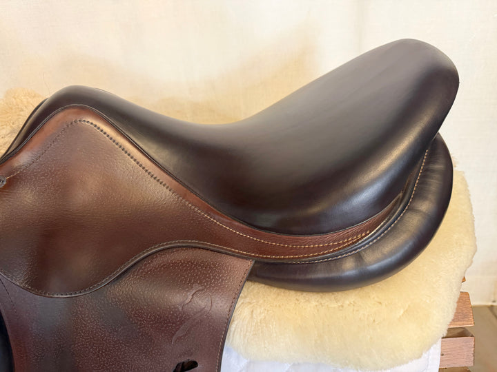 17.5" Antares Connexion Saddle - 2024 - 3A Flaps - 4.5" dot to dot (499)