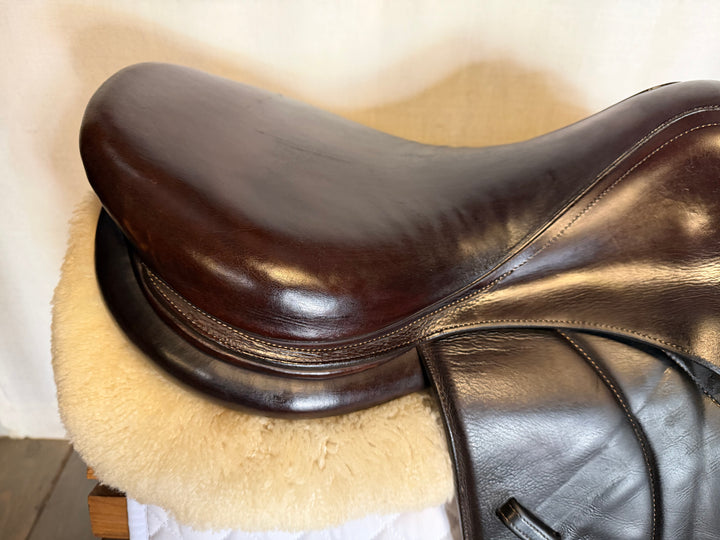 17.5" Voltaire Palm Beach Saddle - Full Buffalo - 2022 - 3AA Flaps - 4.75" dot to dot - Pro Panels (505)